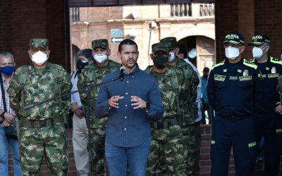 MinInterior entregó 7 motocicletas al Ejército Nacional que servirán para reforzar la seguridad en el Valle del Cauca