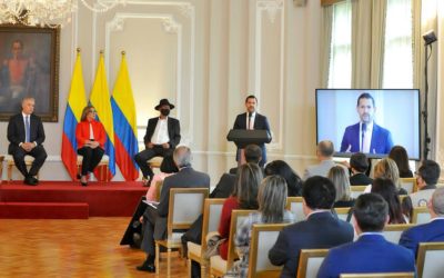 Ministro del Interior, Daniel Palacios acompañó al Presidente Iván Duque en la firma del ‘Pacto por la Vida, la Cultura Política Pacífica, la Democracia y la No Violencia’ por parte de los partidos y movimientos políticos que participan en las elecciones de 2022.