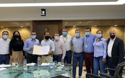 Alcaldes, director ejecutivo y equipo técnico jurídico de la Provincia Administrativa de Planificación Cartama.