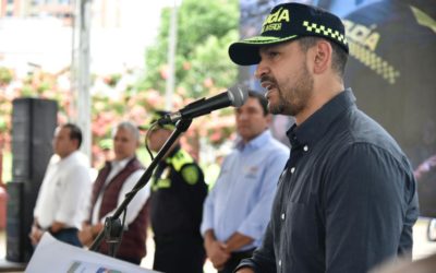 ”Gobierno Nacional entregó capacidades de fortalecimiento para la MEBUC y Policía de San Gil en Santander. Destinando una inversión de $3 mil millones.”: MinInterior.