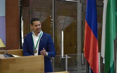 Las grandes obras de infraestructura no son enemigo de las comunidades, se hacen de la mano de ellas: MinInterior durante condecoración por parte de la Asamblea Departamental de Antioquia