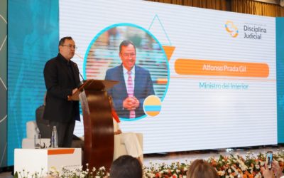 Colombia tiene una deuda muy grande del derecho con la sociedad, debemos actualizar y responder a los retos: MinInterior