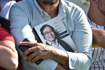 Gobierno y campesinos de Santander socializan medidas para proteger los páramos de la región