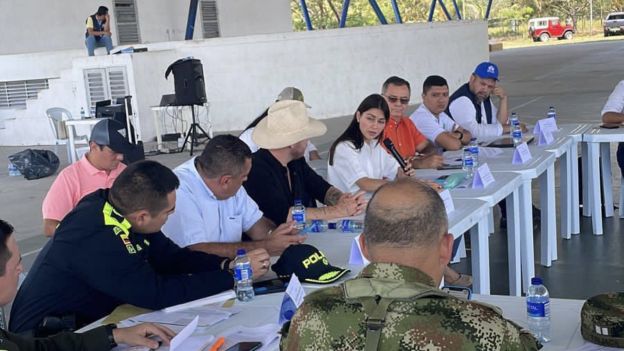 MinInterior lidera sesión Plan de Acción Integral de Respuesta Rápida en Cubaral El Ministerio del Interior a través de la directora de Seguridad Convivencia Ciudadana y Gobierno Paola Manosalva llevó a cabo la sesión de seguimiento a la Alerta Temprana Estructural N 004-2023 emitida por la Defensoría del Pueblo.