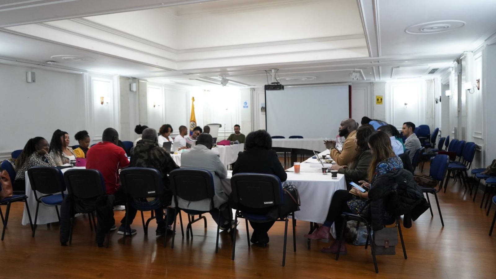 Mesa de diálogo con Comunidades Negras del Norte del Cauca Se llevó a cabo en el Ministerio del Interior la mesa de diálogo con entidades del Gobierno Nacional para atender las peticiones de la Asociación de Consejos Comunitarios del Norte del Cauca (ACONC) y Proceso de Comunidades Negras (PCN)