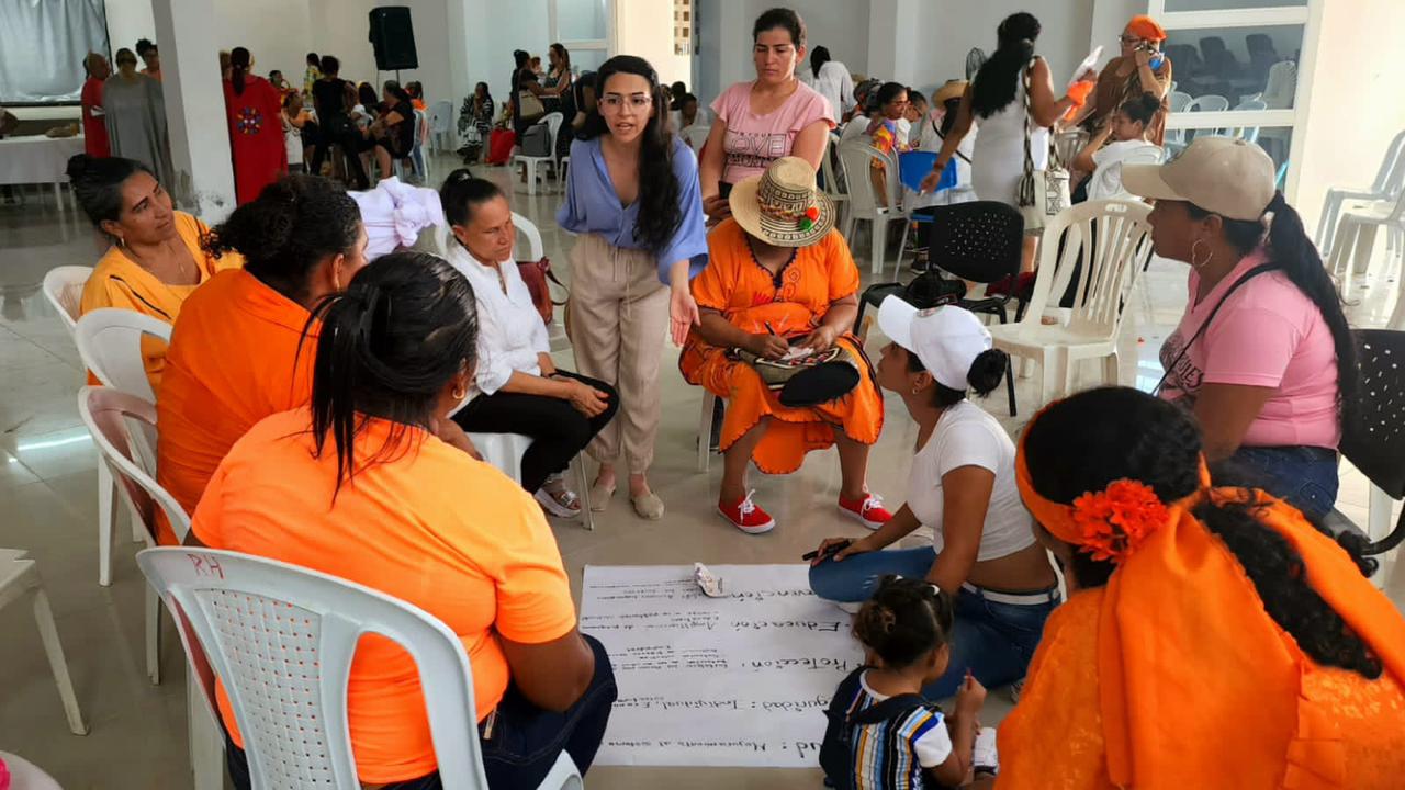 DEFENSORAS El Programa Integral de Garantías para Mujeres Lideresas y Defensoras (PIGM Defensoras) comenzó a ser fortalecido en el Gobierno del Cambio para que su territorialización sea más efectiva y llegue a todas las organizaciones que lo requieran.
