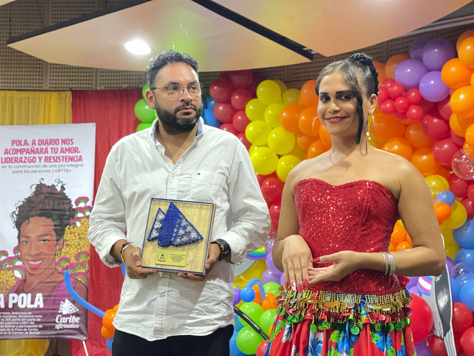 REGION CARIBE El Ministerio del Interior, a través del Grupo de Articulación para las Víctimas, acompañó las actividades desarrolladas durante la celebración del orgullo LGTBIQ+ en el municipio de El Carmen de Bolívar, con el propósito de brindar apoyo al proceso de reparación colectiva de esta comunidad.