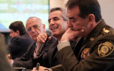 Ministro del Interior invita a gobernadores a trabajar juntos en el plan de seguridad para las elecciones de octubre