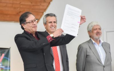 Presidente Petro expide decretos que desarrollan el poder negro en el territorio