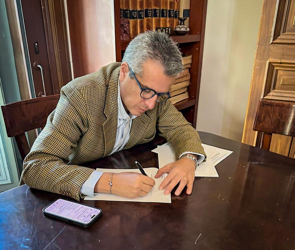 14 09 23 Ministro Velasco firmó garantías de seguridad y protección necesarias para la realización de la Copa Mundial de Fútbol Femenino Sub 20 en Colombia Colombia fue designada oficialmente como anfitriona de la undécima edición de este mundial en la celebración del Consejo de FIFA el pasado 23 de junio de 2023.