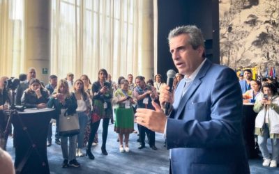 “Es un honor contar con las comisiones de observación internacional, serán veedores para que se cumplan todas las garantías electorales”: Ministro Velasco