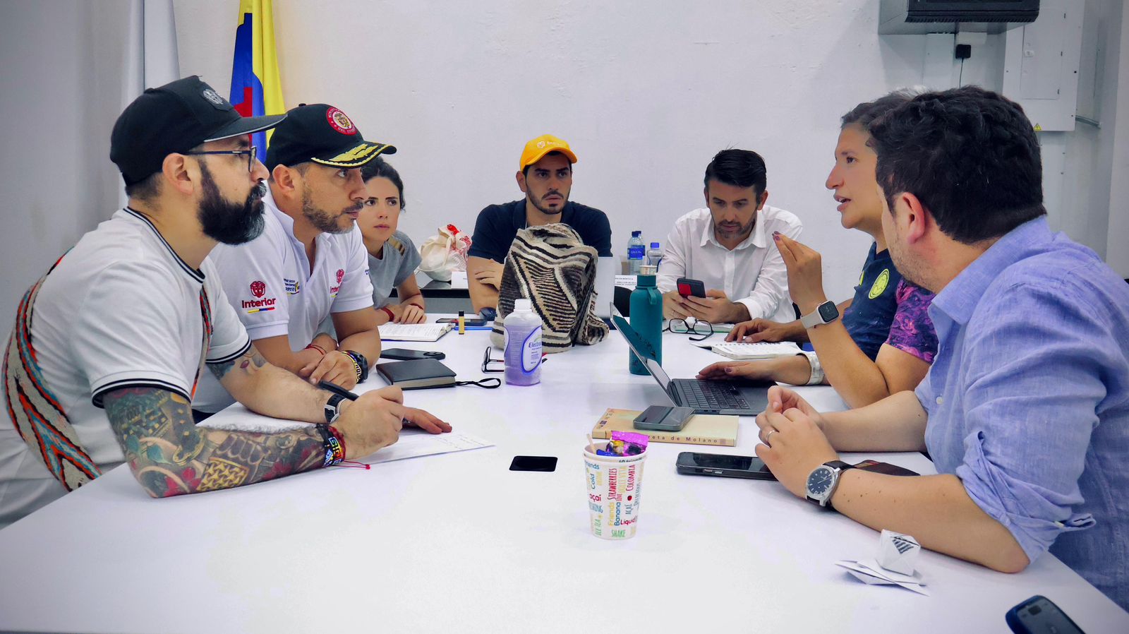Gobierno y organizaciones sociales logran acuerdos para levantar bloqueos en Antioquia Boyaca Santander y Norte de Santander