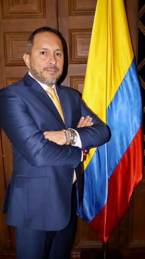 Gabe Rondon Despacho del Viceministro para el Diálogo Social, la Igualdad y los ...