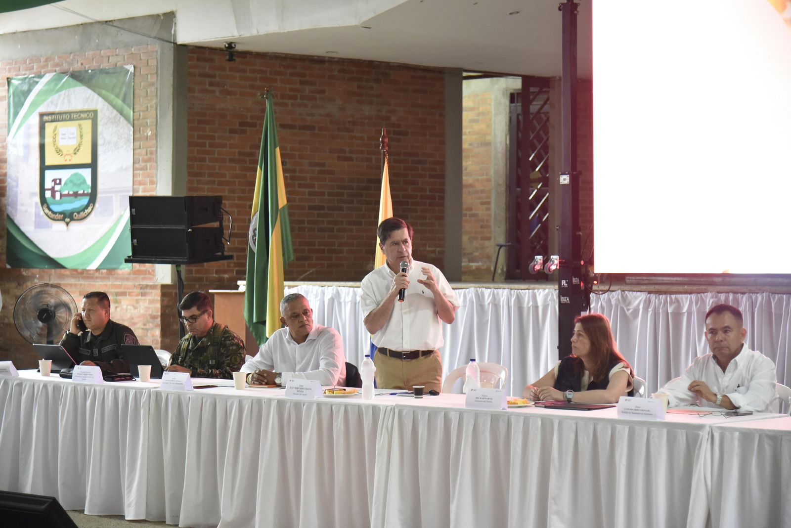 Jornada de trabajo en Santander de Quilichao Jornada de trabajo en Santander de Quilichao