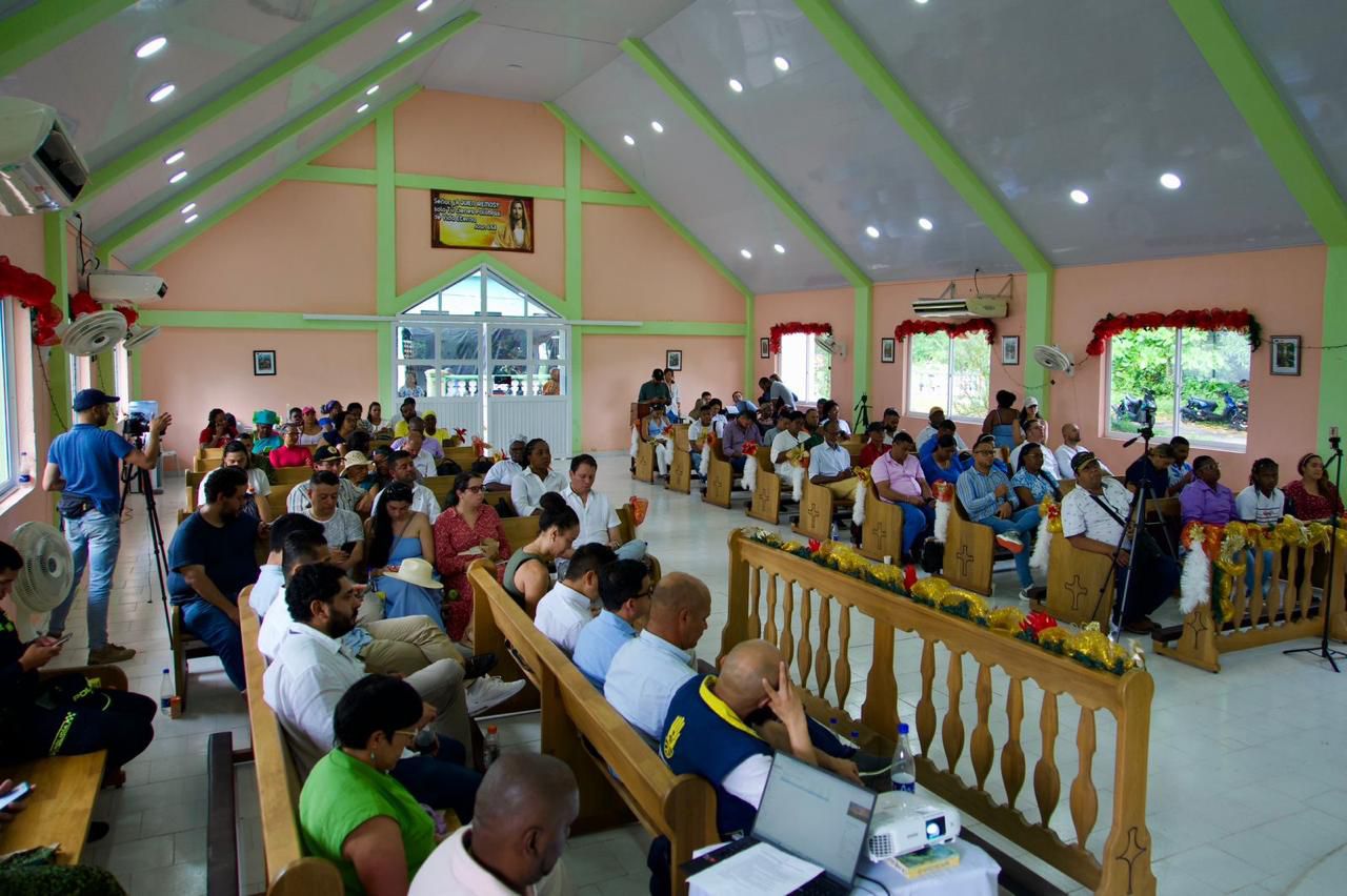 Reconstrucción de Providencia y Santa Catalina Reconstrucción de Providencia y Santa Catalina