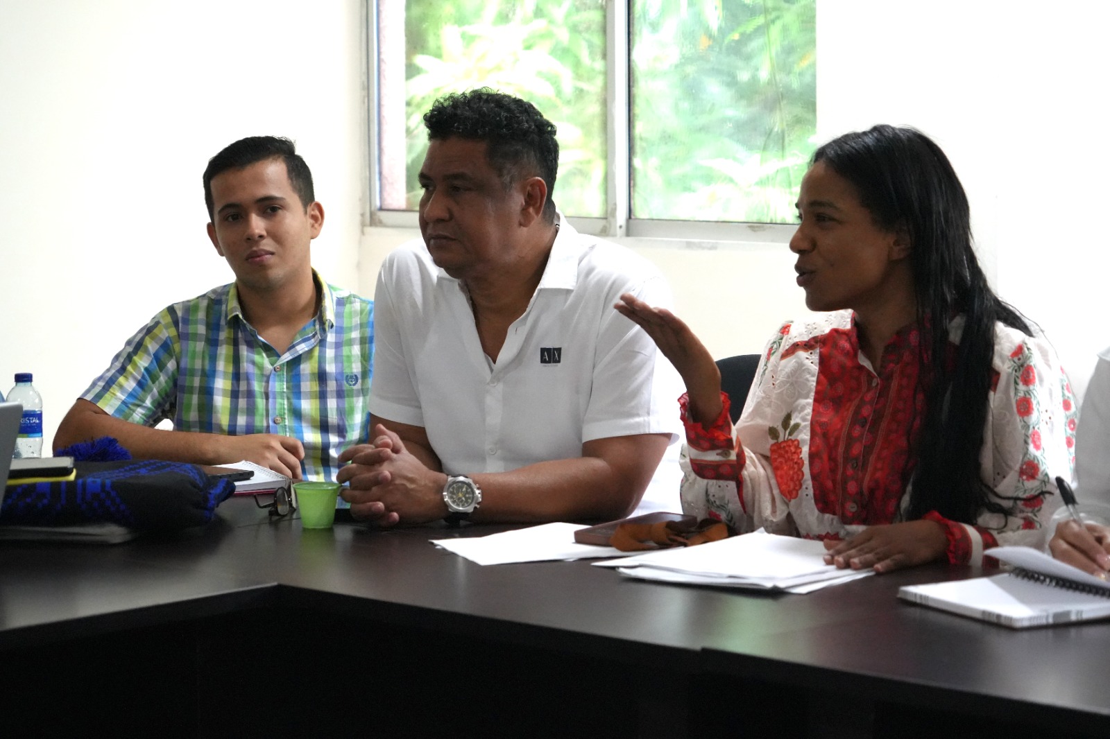 MinInterior lideró mesa técnica para garantizar el diálogo genuino y la participación del pueblo wayuu en la protección de sus derechos La entidad trabaja en una propuesta que adecúe los procedimientos de reconocimiento y registro de autoridades representativas del pueblo wayuu, a su cosmovisión, formas organizativas y territoriales.