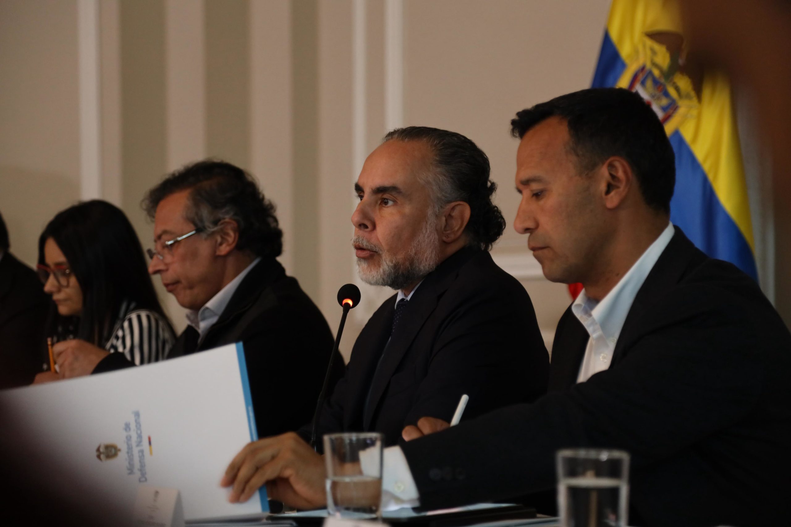 Presidente Petro, acompañado de MinInterior, lideró la Comisión Nacional para la Coordinación y Seguimiento de los Procesos Electorales Este martes será citado el Sistema Integral de Seguridad para el Ejercicio de la Política.