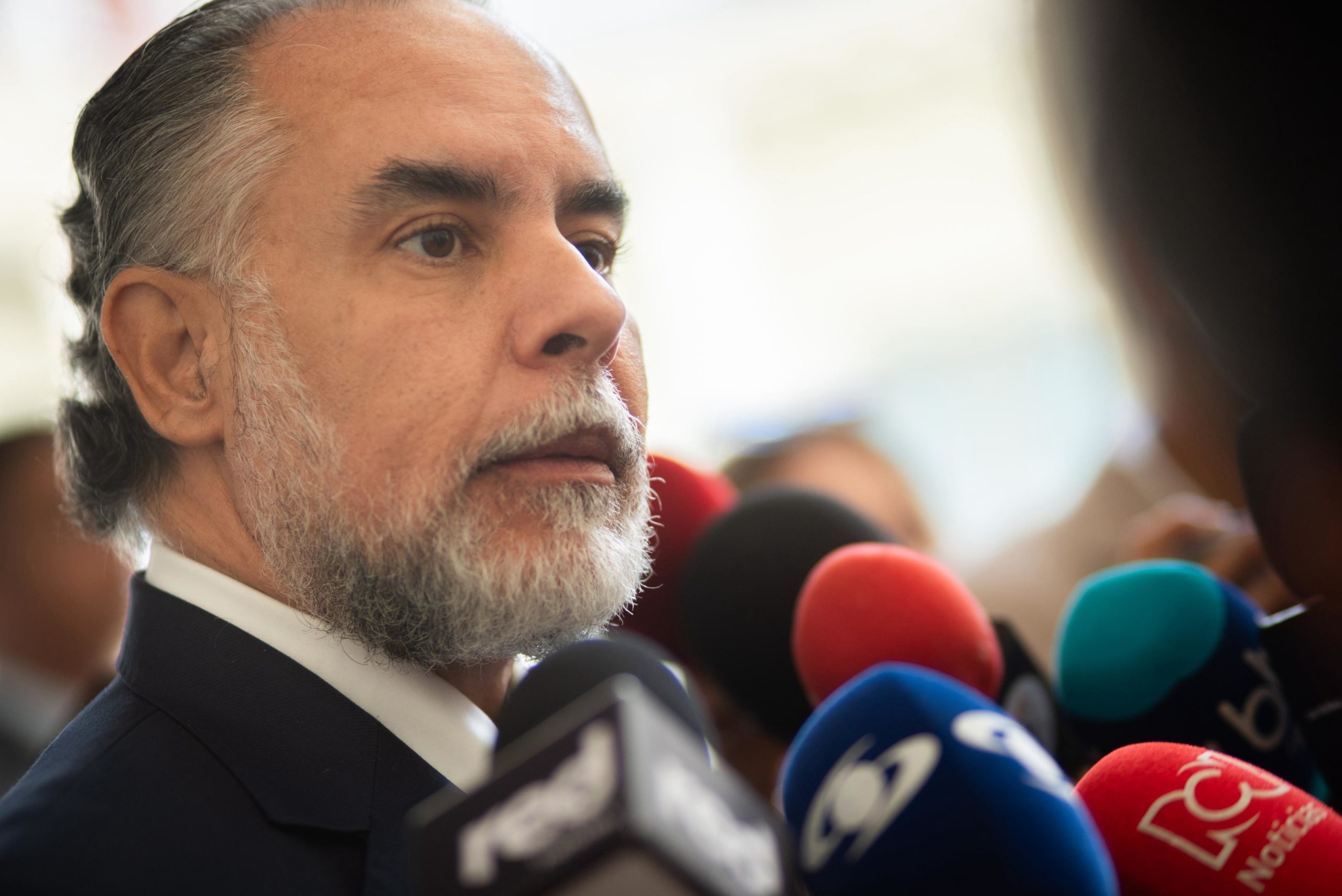 El ministro del Interior, Armando Benedetti, aclaró que el decreto expedido recientemente en materia de salud no altera, modifica ni interfiere con la naturaleza del proyecto de Reforma a la Salud que actualmente se debate en el Congreso de la República.