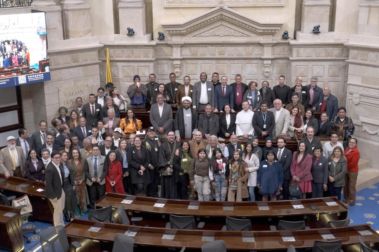 Barranquilla será sede de la instalación de la Mesa Nacional del Sector Religioso nace el SINALIBREC (2) El próximo 4 y 5 de septiembre de 2025, la Universidad Reformada de Barranquilla acogerá un evento histórico para el país: la instalación y apertura de la Mesa Nacional del Sector Religioso, con el acompañamiento del Ministro del Interior y la participación de líderes y lideresas de fe de todo el territorio nacional.