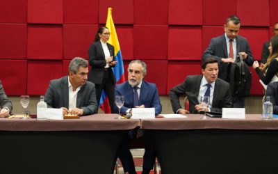 La democracia no fracasa de un día para otro, se debilita cuando las instituciones normalizan el riesgo y toleran la desigualdad: Benedetti