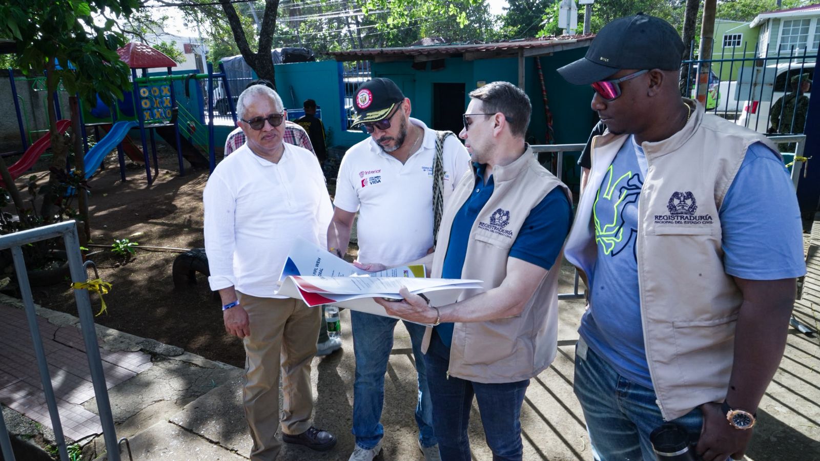 MinInterior instala PMU y supervisa condiciones electorales en San Andrés y Providencia Desde el Gobierno Nacional, a través del Viceministerio para el Diálogo Social y los Derechos Humanos del Ministerio del Interior, se realizó una jornada de verificación institucional en el archipiélago de San Andrés, Providencia y Santa Catalina, previa a las elecciones al Congreso del próximo 8 de marzo.