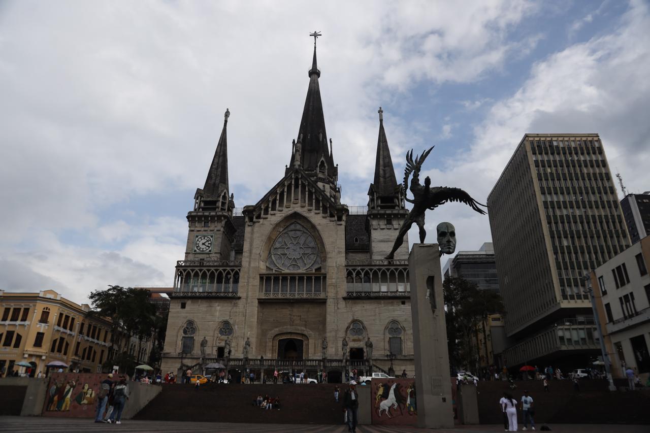 Como parte de las acciones de articulación institucional para garantizar unas elecciones transparentes, seguras y con plenas garantías democráticas, el Ministerio del Interior y la Gobernación de Caldas realizarán este miércoles en Manizales la Comisión Nacional Descentralizada de Coordinación y Seguimiento Electoral para las Elecciones de Presidencia y Vicepresidencia de la República.