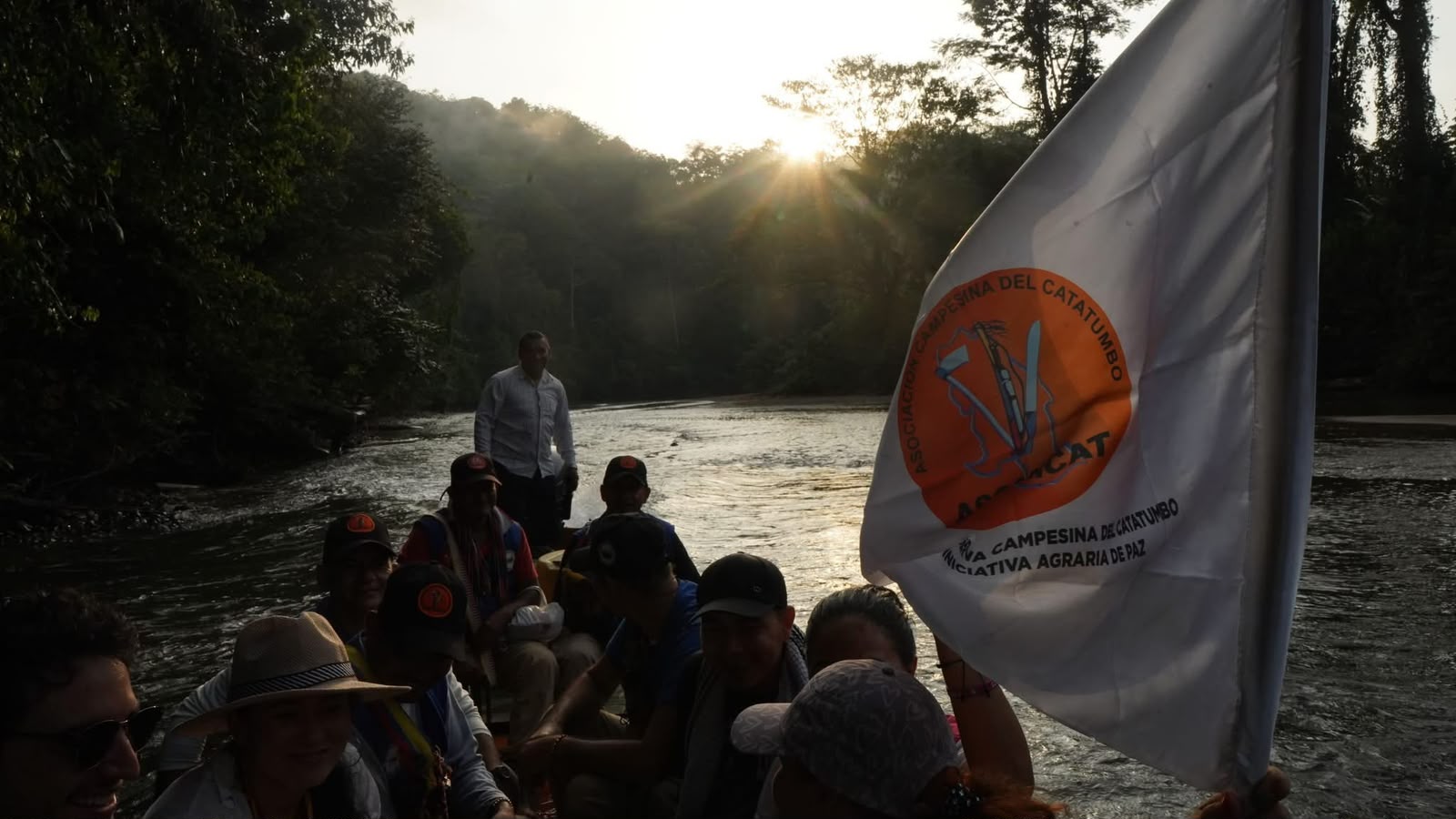• Este reconocimiento público a la labor de defensa de los derechos humanos en Colombia se realiza en el marco de la implementación del Programa Integral de Seguridad y Protección para Comunidades y Organizaciones en los Territorios, reglamentado por el Decreto 660 del 17 de abril de 2018.