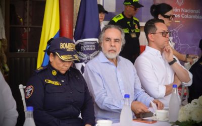Gobierno nacional fortalece a los cuerpos de bomberos del Caribe con la entrega de equipos especializados para la atención de emergencias